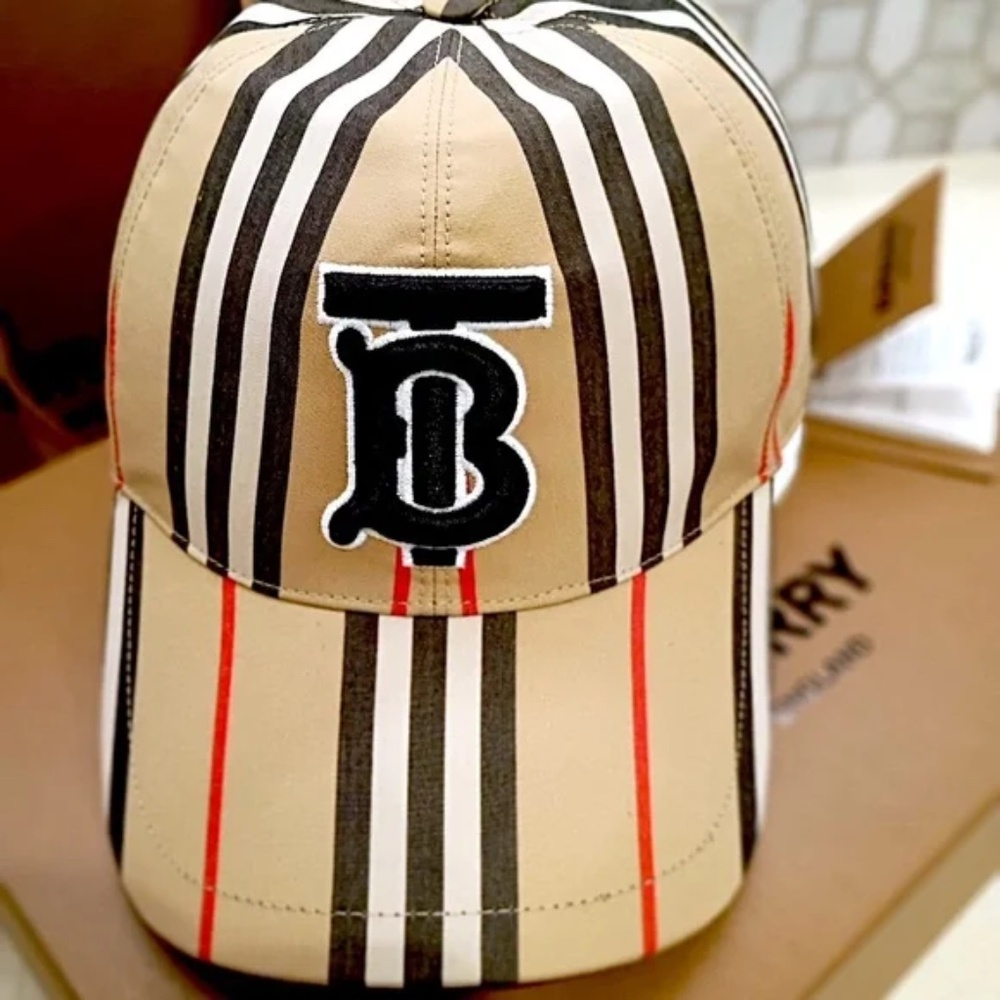 Brand New Authentic Burberry Stripe TB Baseball Cap Beige L (59 cm)